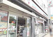 セブンイレブン中央区福岡大濠公園駅前店 249m