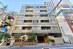 地上10階建・26戸のマンションです