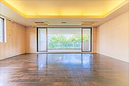 リビングダイニング