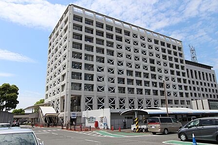 富士市役所（837m）