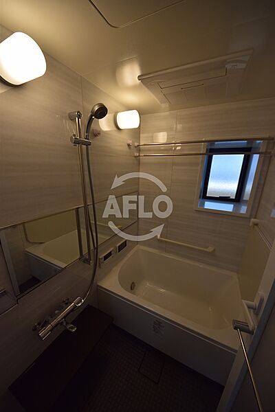 画像18:リーガル靭公園南II　浴室換気乾燥暖房機付バスルーム