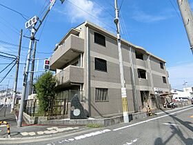 VIRAGE 201 ｜ 大阪府岸和田市西之内町13-10（賃貸マンション1K・2階・29.60㎡） その1