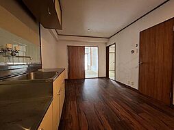 ラ・ペリオ醍醐 4階3DKのリビング/ダイニング