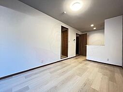 フォルモント城陽 3階1LDKのリビング/ダイニング