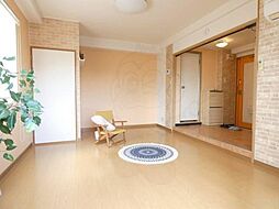 PINE TREE（パインツリー） 3階1Kのリビング/ダイニング