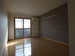 ラ・コリーヌ1 2階1Kのリビング/ダイニング