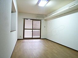 メゾン・ウィーブ 2階1Kのリビング/ダイニング