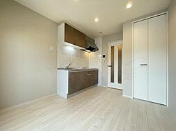 st.Residence深草 2階1DKのリビング/ダイニング