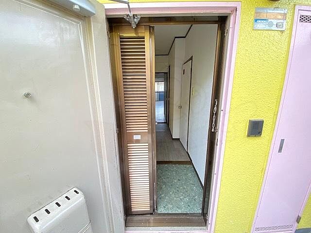 玄関