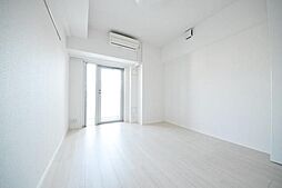 ガーラ・グランディ川崎 703 7階1Kのリビング/ダイニング