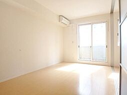 ディアフォルム幸町 205 2階1LDKのリビング/ダイニング