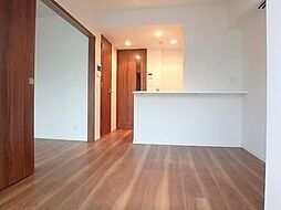 ゼクシア川崎 801 8階1DKのリビング/ダイニング