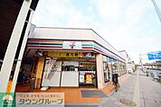 セブンイレブン 徒歩1分。 80m