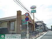 サイゼリヤ川崎東古市場店 徒歩8分。 570m