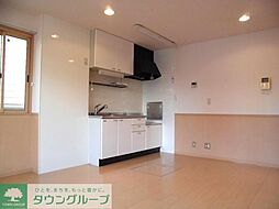 埼玉新都市交通 東宮原駅 徒歩12分の賃貸アパート 1階2LDKのリビング/ダイニング