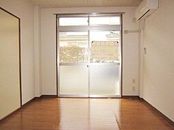 東武伊勢崎線 武里駅 徒歩9分の賃貸アパート 2階1Kのリビング/ダイニング