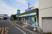 ファミリーマート白岡駅東口店 徒歩34分。コンビニ 2710m