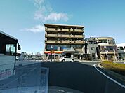 デイリーヤマザキ北本駅東口店 1094m