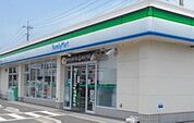 ファミリーマート上尾原市店 983m