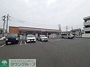 セブン-イレブン さいたま東大宮6丁目店 徒歩13分。 1010m