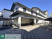 岩槻駅 徒歩8分。 640m