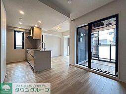 ジオ市谷仲之町 404 4階2LDKのリビング/ダイニング