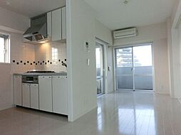 スタンビューレ中野坂上 303 3階1LDKのリビング/ダイニング