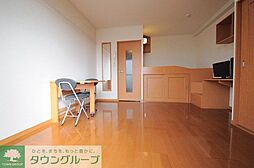 レオパレスＹｏｕ−2 202 2階1Kのリビング/ダイニング