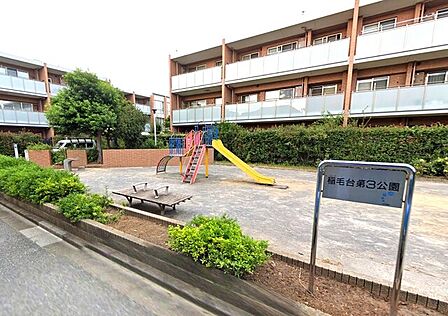 稲毛台第3公園300m徒歩4分