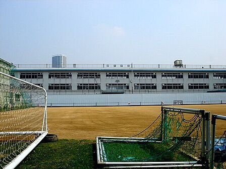 船橋市立湊中学校1400m徒歩18分