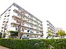 外観：鉄筋コンクリート造り5階建て