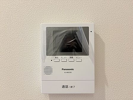 LDK内 録画もできるTVモニタ付きインターホン