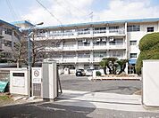 霧丘中学校(720m)