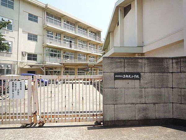 シャーメゾン城野駅前
