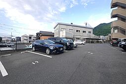 アクシオ足立