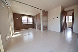 アルファ　エル 201 2階1LDKのリビング/ダイニング