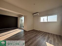 GREEN GABLES FAMIRIA A 201 2階1SLDKのリビング/ダイニング