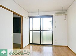 ピュアリバー 201 2階2DKのリビング/ダイニング