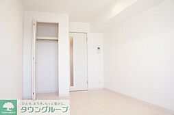 リブリ・ワイズブライト 203 2階1Kのリビング/ダイニング