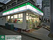 ファミリーマートおおくぼ津田沼店 徒歩2分。コンビニ 150m