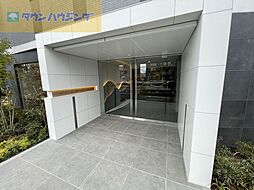 19 / 25