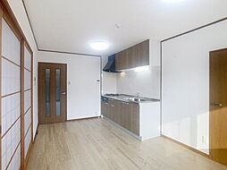 パールハイツMIYAZAKI 404 4階3LDKのリビング/ダイニング