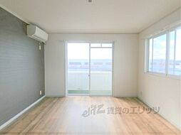 近江鉄道近江本線 八日市駅 徒歩30分の賃貸マンション 2階1Kのリビング/ダイニング