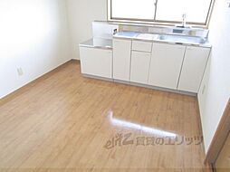 コーポラスＨＡＮＡ 202 2階2DKのリビング/ダイニング