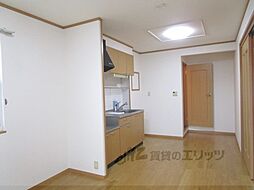 モン　ポローニヤ 201 2階2DKのリビング/ダイニング