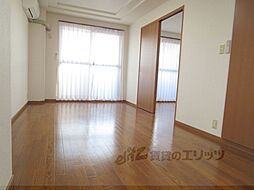 グランベル 305 3階1LDKのリビング/ダイニング