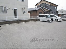4 / 4