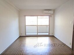 JR東海道・山陽本線 栗東駅 徒歩3分の賃貸マンション 2階3LDKのリビング/ダイニング