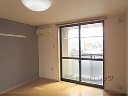 アビエスI 102 1階1Kのリビング/ダイニング