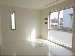 JR草津線 手原駅 徒歩14分の賃貸アパート 1階1LDKのリビング/ダイニング